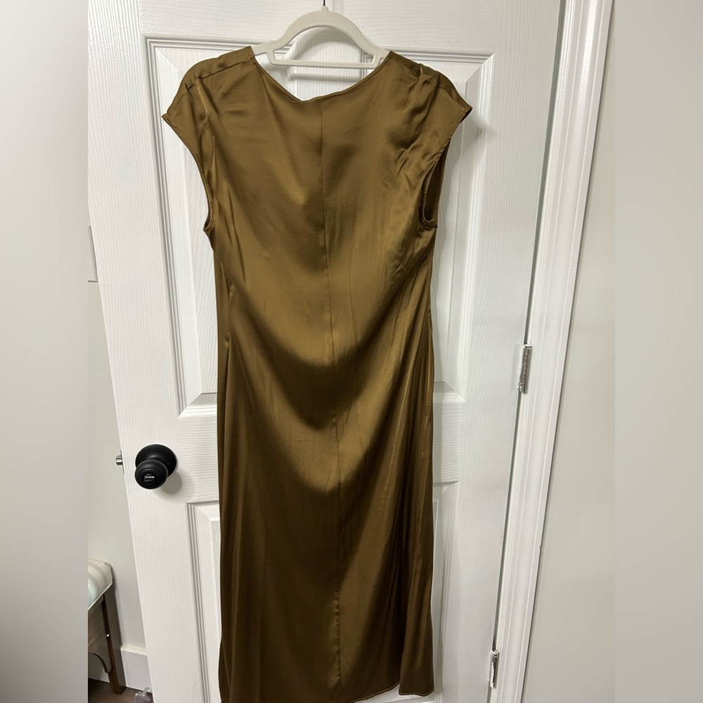 Elegant Brown Midi Dress